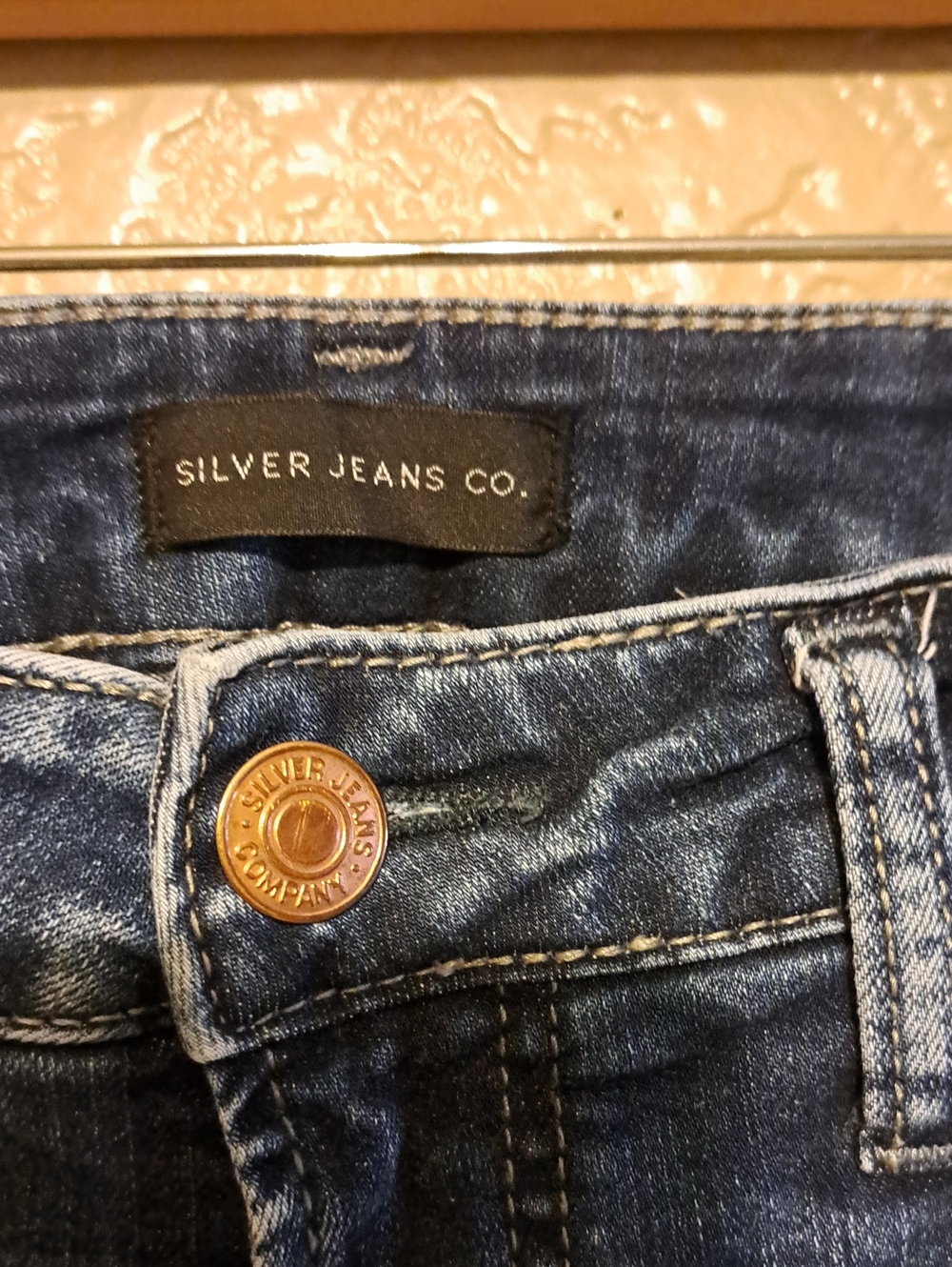 Size 29 Silver Jeans Dark Blue Skinny Stretch Capris - Picture 4 of 12